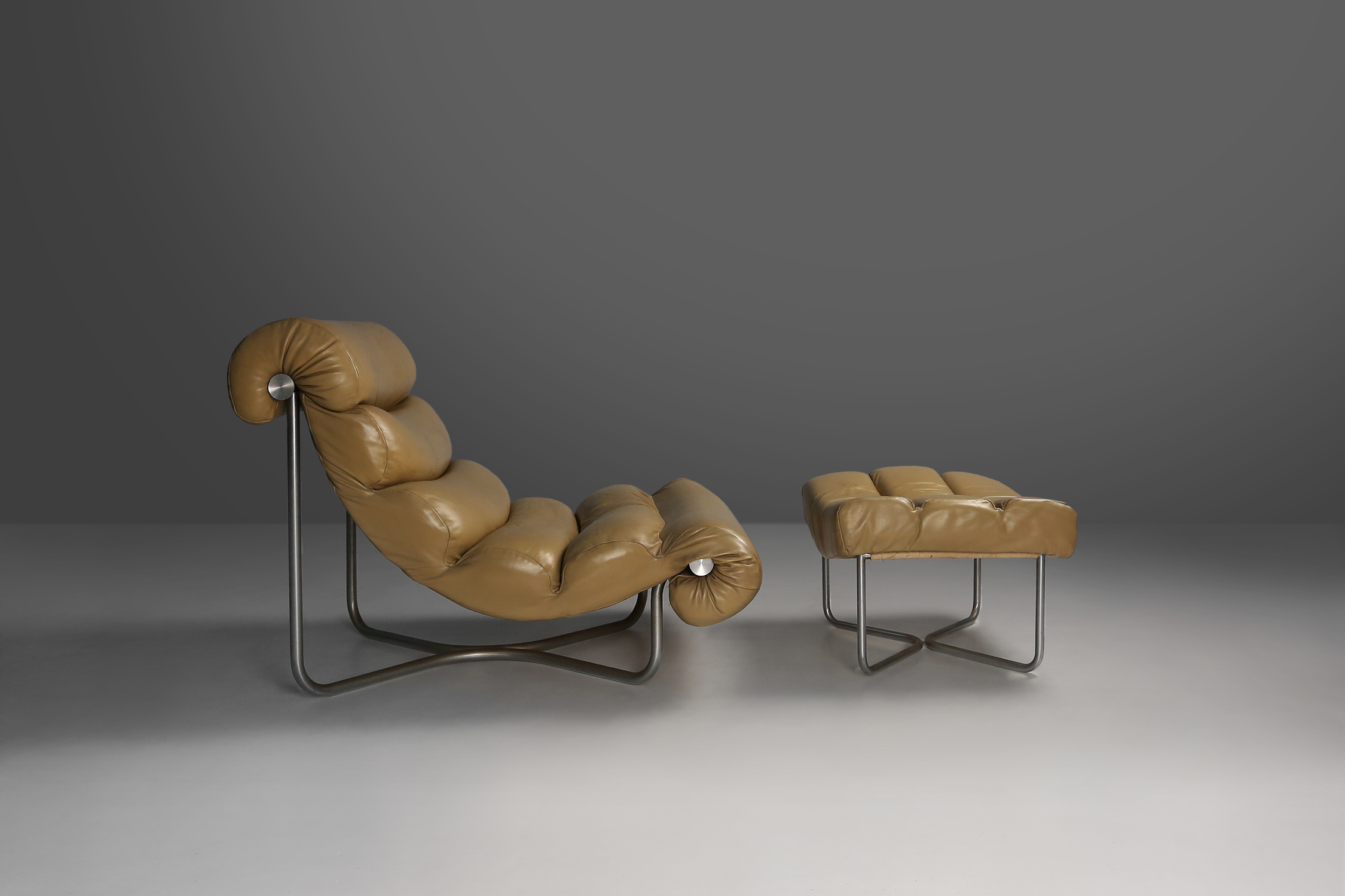 Mid-Century Modern 'Glasgow' Chair by Georges van Rijck for Beaufortthumbnail